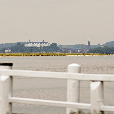 Strauers Hotel Am See Bosau Eksteriør billede