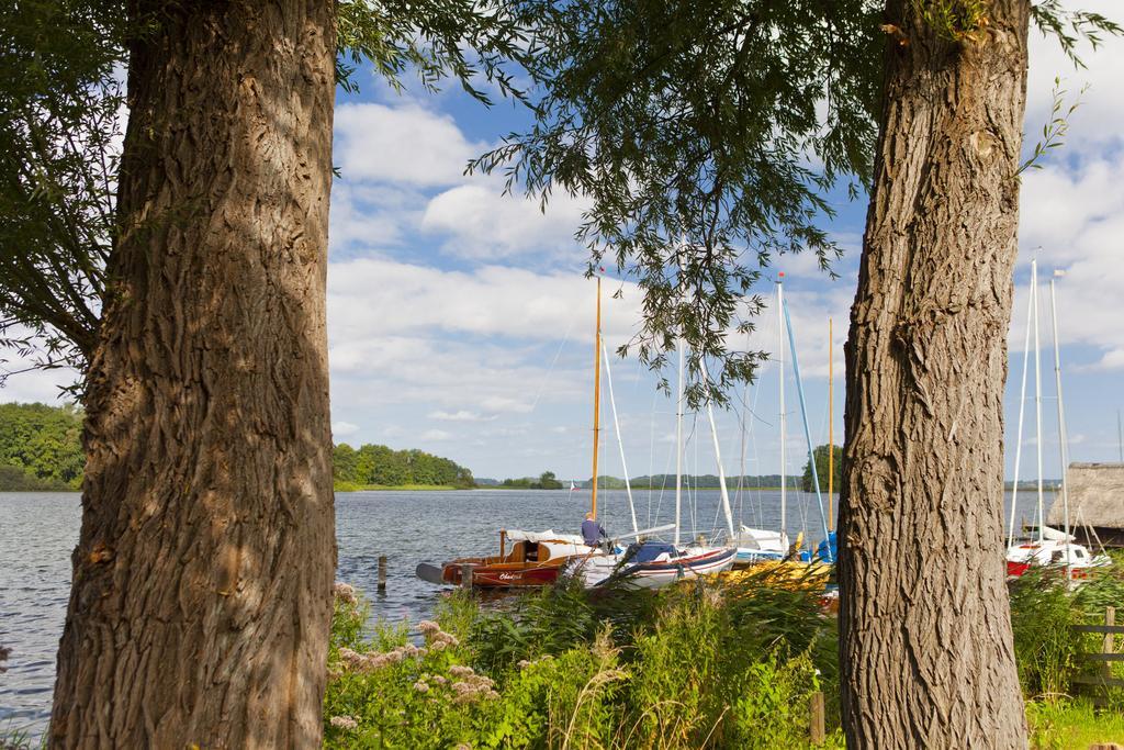 Strauers Hotel Am See Bosau Eksteriør billede